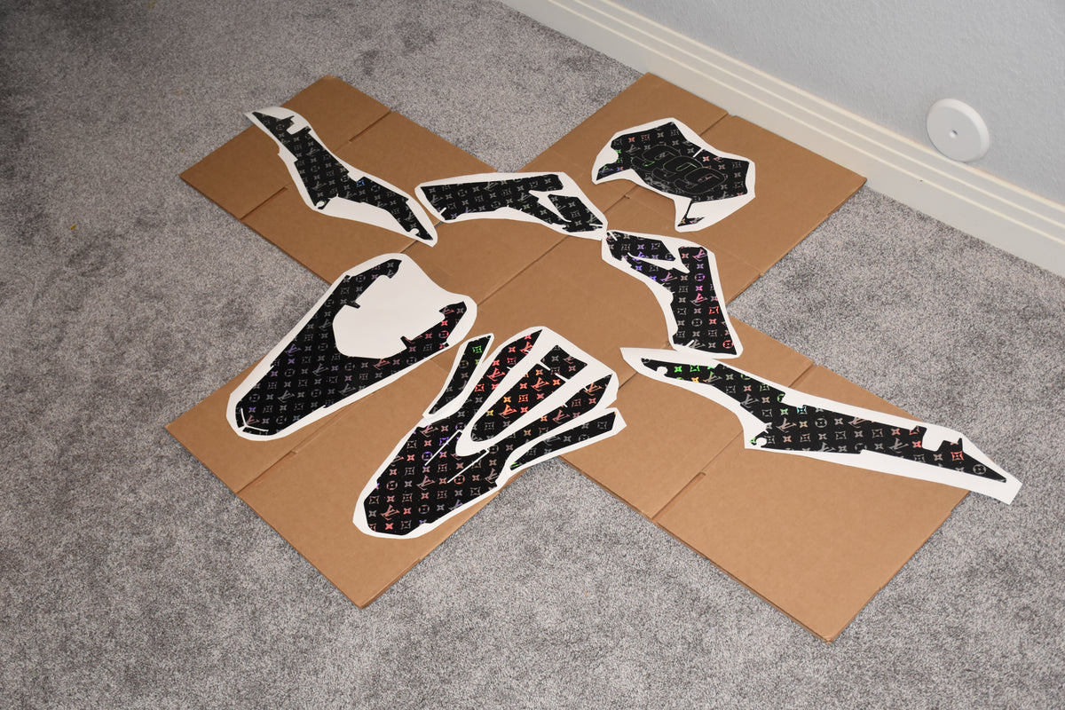 Ultra Bee LV Graphics Kit