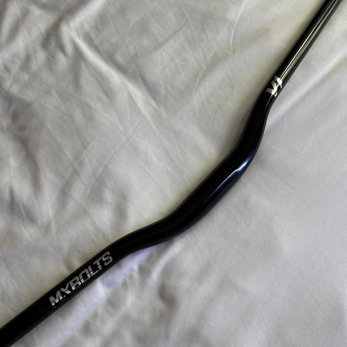 MXBOLTS Gloss Black Handlebar (31.8mm) (COLLECTIVE)
