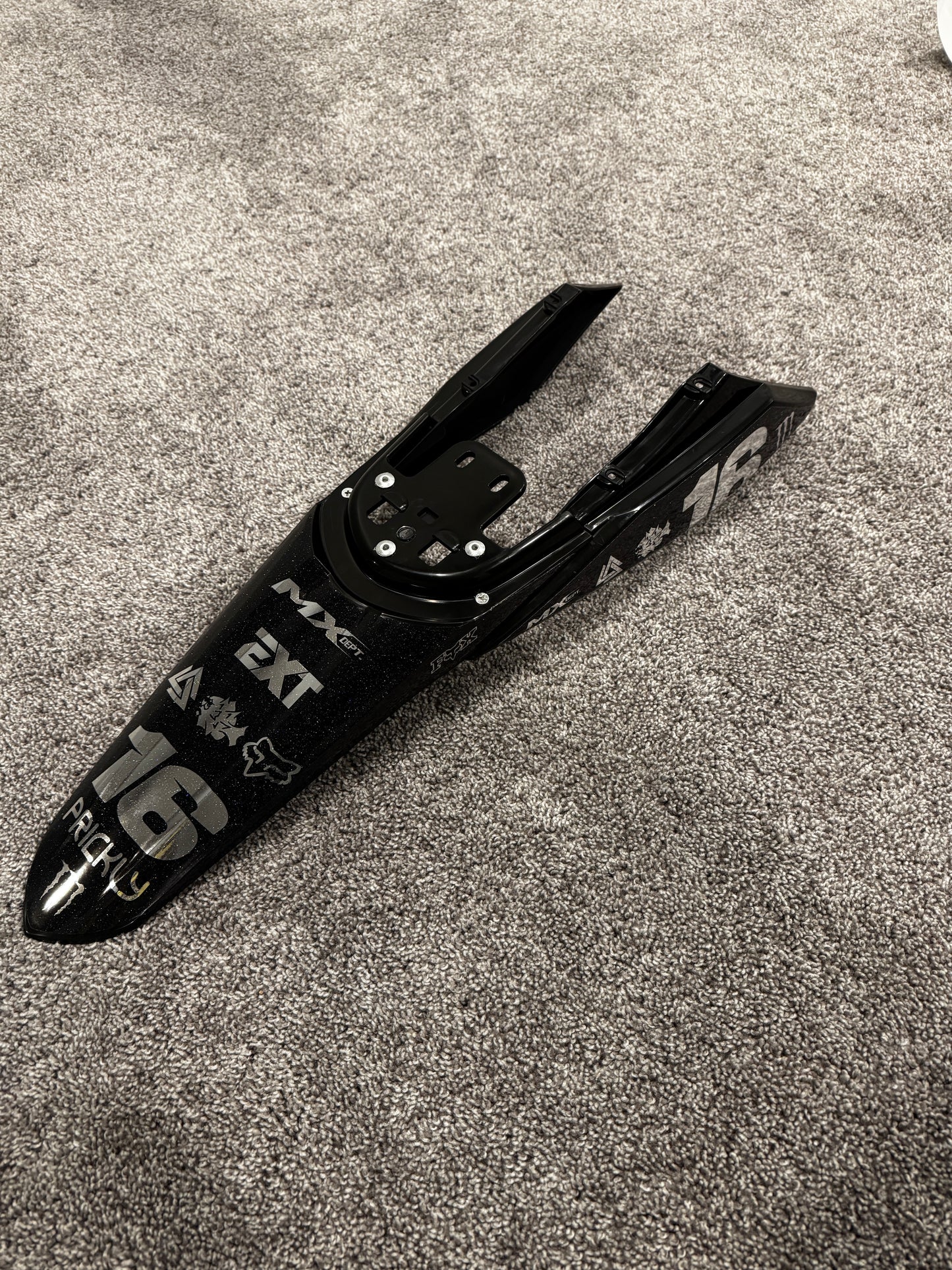 GritShift Side Shrouds / Extended Rear Fender V2 Graphics