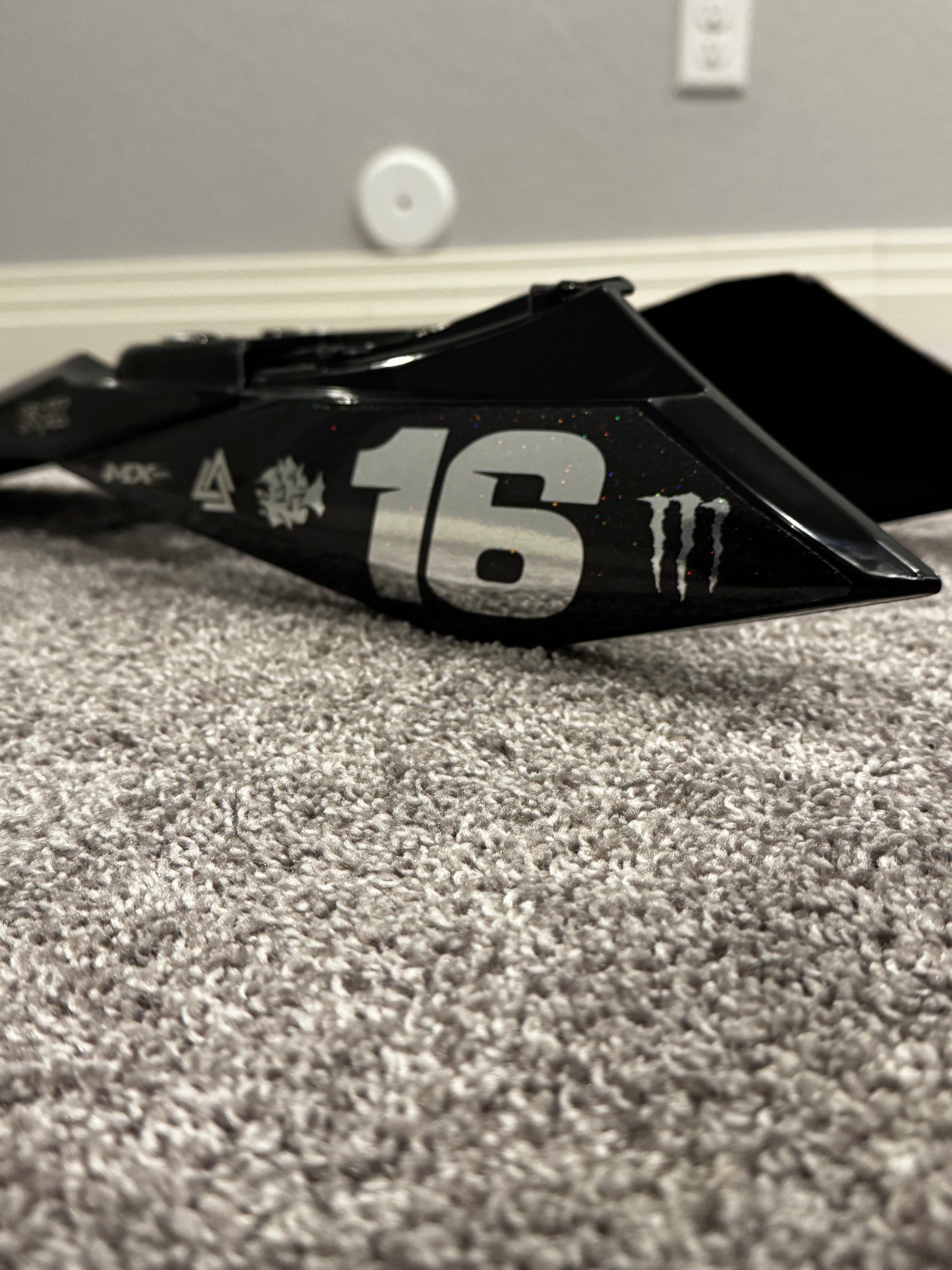 GritShift Side Shrouds / Extended Rear Fender V2 Graphics