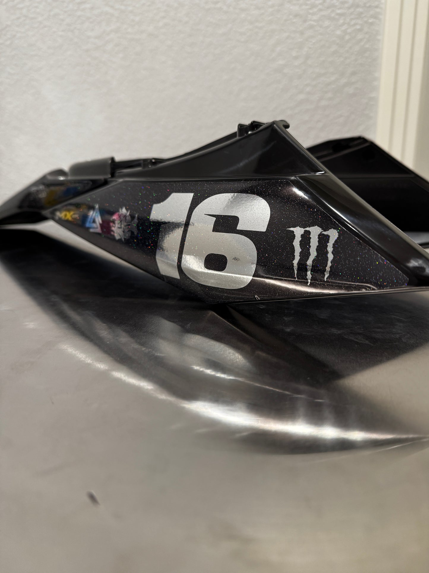 GritShift Side Shrouds / Extended Rear Fender V2 Graphics