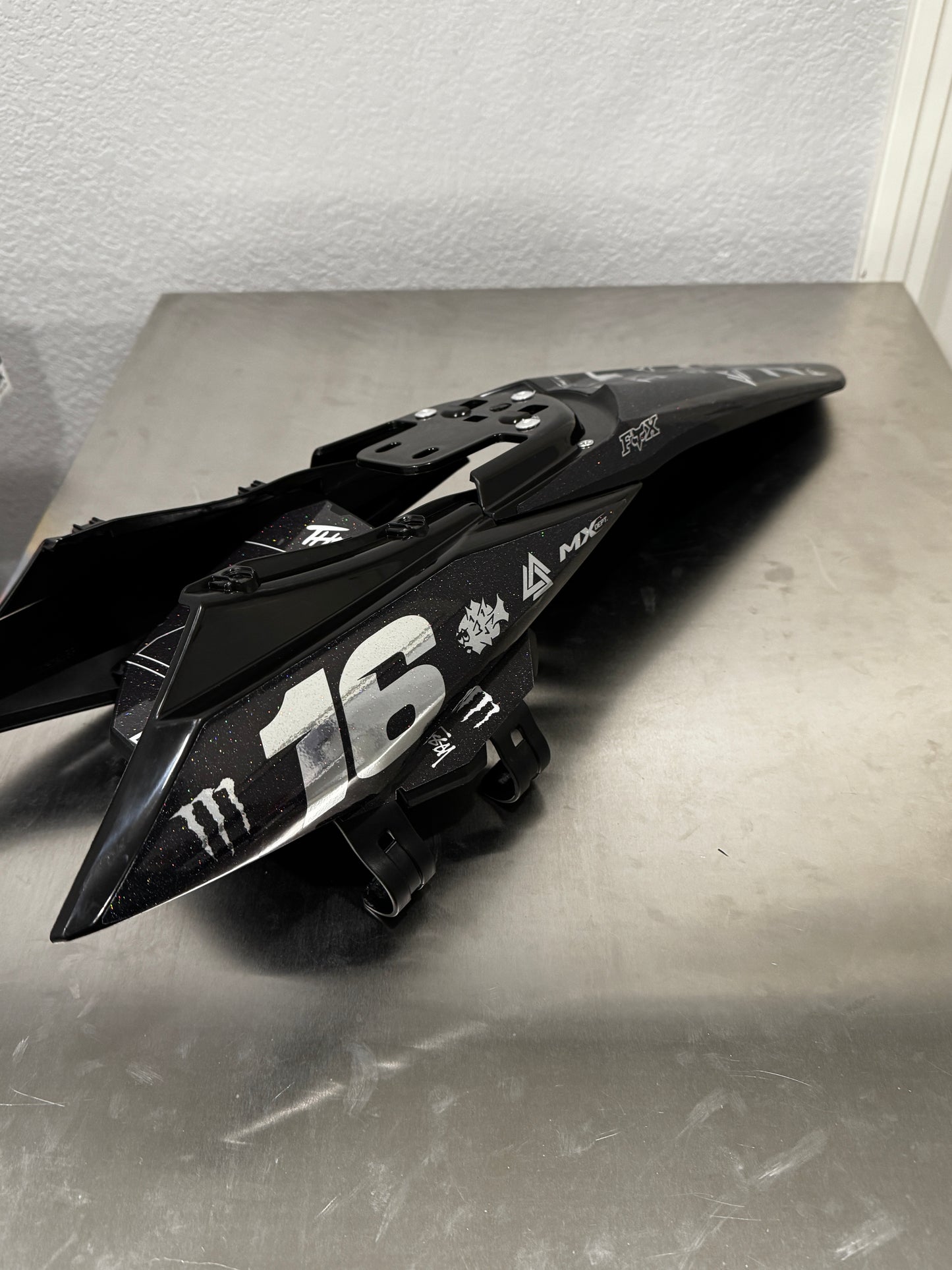 GritShift Side Shrouds / Extended Rear Fender V2 Graphics